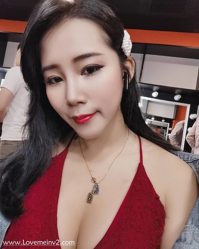 榆家Angela个人资料介绍